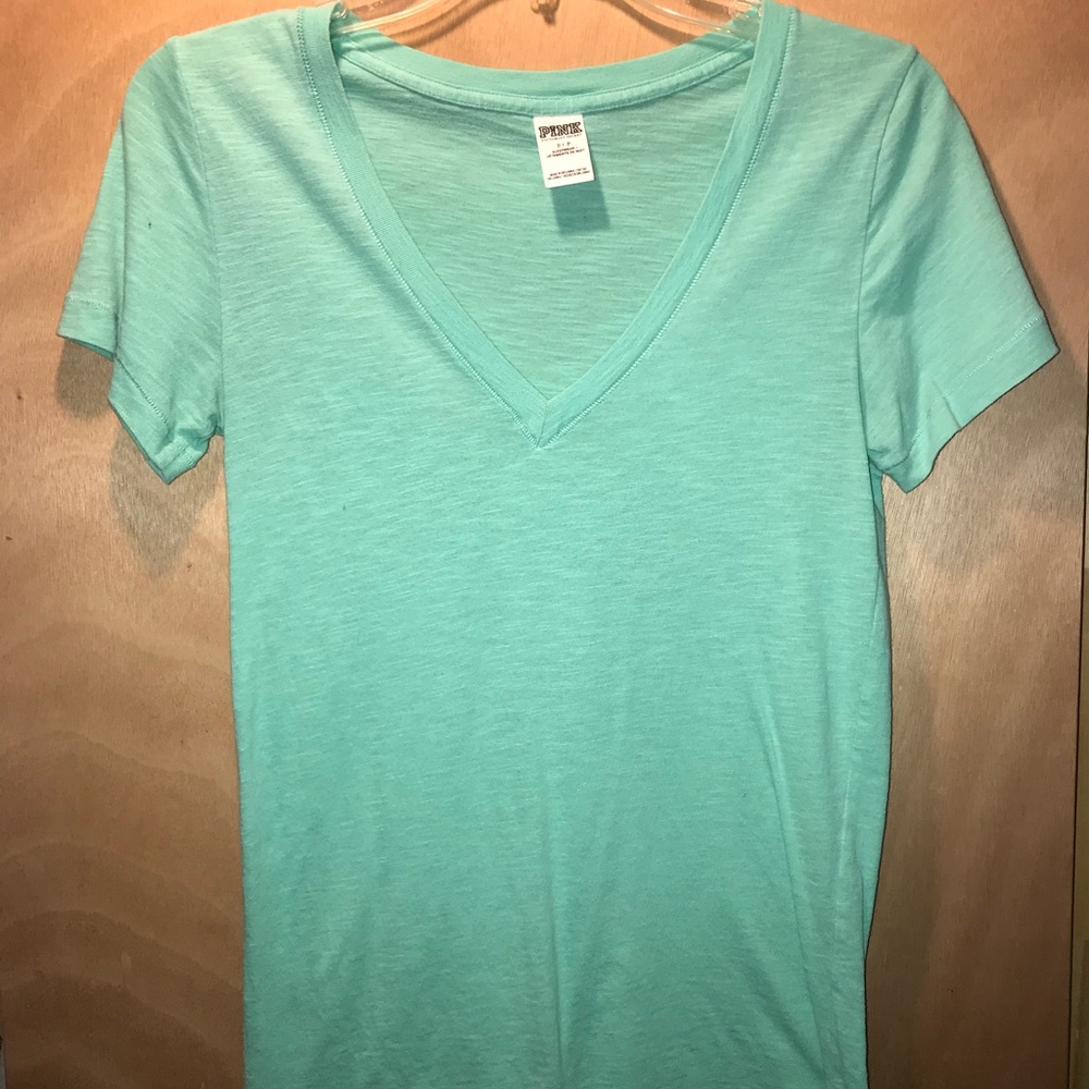 PINK Vneck tshirt